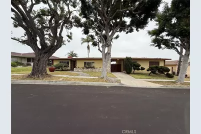 2401 W 102nd Street, Inglewood, CA 90303 - Photo 1