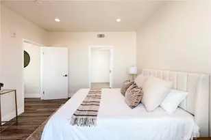 1101 S Harvard Blvd, Los Angeles, CA 90006 - Photo 9