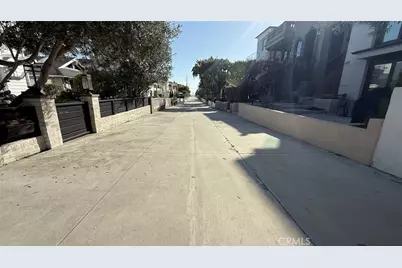 424 9th Street, Manhattan Beach, CA 90266 - Photo 13