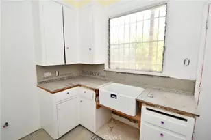 1353 S Redondo, Los Angeles, CA 90019 - Photo 49
