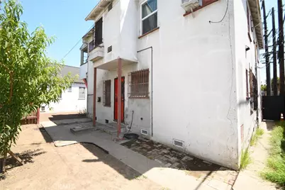 1353 S Redondo, Los Angeles, CA 90019 - Photo 41