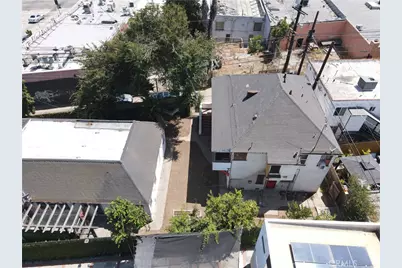 1353 S Redondo, Los Angeles, CA 90019 - Photo 69