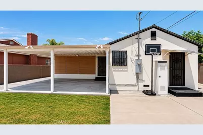 11610 Chanera, Hawthorne, CA 90250 - Photo 5