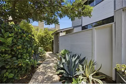 1911 Rockefeller Lane #F, Redondo Beach, CA 90278 - Photo 27