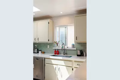 3145 S Kerckhoff, San Pedro, CA 90731 - Photo 9