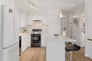2550 Pacific Coast Hwy, Torrance, CA 90505 - Photo 3