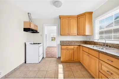 2624 E Jefferson, Carson, CA 90810 - Photo 15