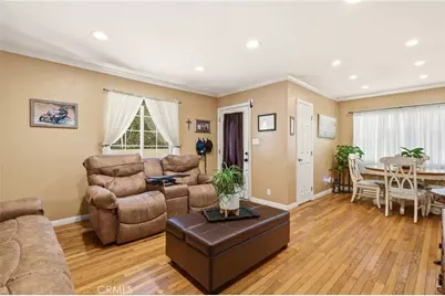 414 Gulf Avenue, Wilmington, CA 90744 - Photo 5
