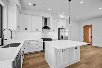 14810 Eastwood Avenue, Lawndale, CA 90260 - Photo 19