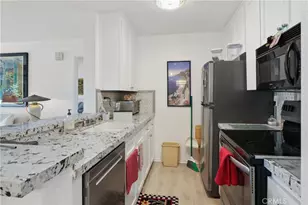 1731 Colby Ave, Los Angeles, CA 90025 - Photo 9