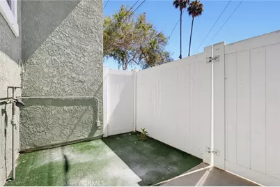 9214 Palm Street, Bellflower, CA 90706 - Photo 31