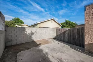 1320 N Neptune Ave, Wilmington, CA 90744 - Photo 31