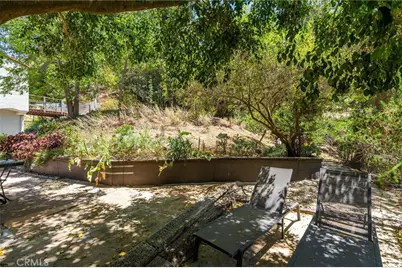 7218 Woodrow Wilson Dr, Los Angeles, CA 90068 - Photo 13