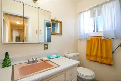 4831 W 121st Street, Hawthorne, CA 90250 - Photo 17