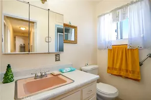 4831 W 121st St, Hawthorne, CA 90250 - Photo 17