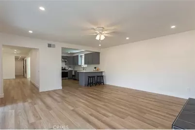4222 W 137th Street, Hawthorne, CA 90250 - Photo 9