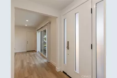 4222 W 137th Street, Hawthorne, CA 90250 - Photo 3
