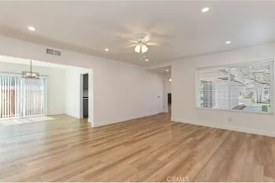 4222 W 137th Street, Hawthorne, CA 90250 - Photo 19