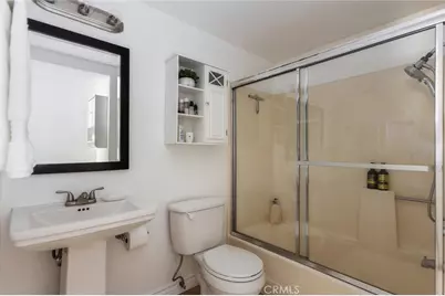 726 Elm Avenue #404, Long Beach, CA 90813 - Photo 27