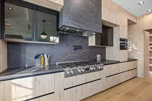 2532 Via Sanchez, Palos Verdes Estates, CA 90274 - Photo 9