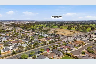 15627 E Prairie Avenue, Lawndale, CA 90260 - Photo 35