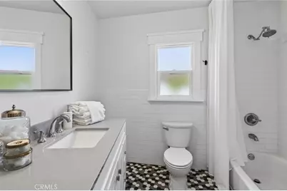 318 S Francisca Avenue, Redondo Beach, CA 90277 - Photo 21