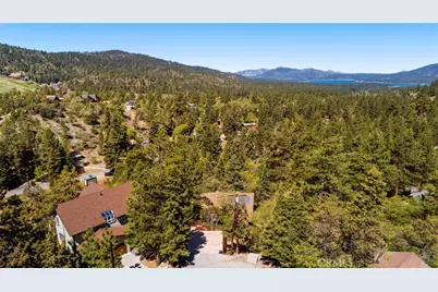 43564 Yosemite, Big Bear Lake, CA 92315 - Photo 9