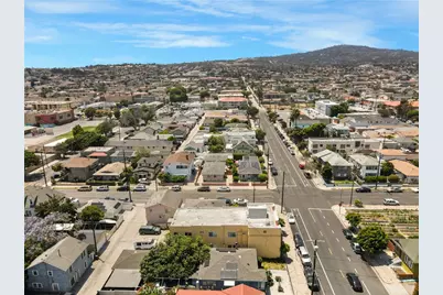 383 W 14th Street, San Pedro, CA 90731 - Photo 21