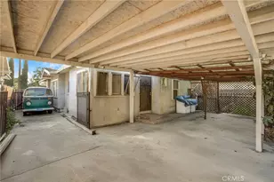 3940 Denker, Los Angeles, CA 90062 - Photo 19