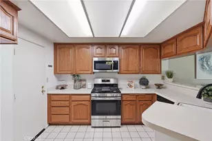 269 Alder Ct, Azusa, CA 91702 - Photo 9