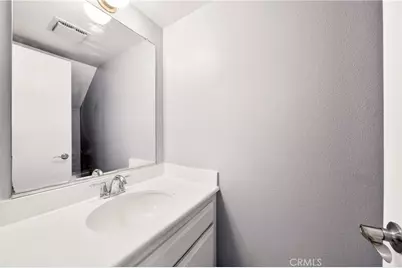 15205 S Budlong Avenue #19, Gardena, CA 90247 - Photo 9