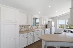 2550 Pacific Coast Hwy, Torrance, CA 90505 - Photo 15