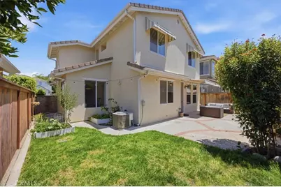 5 Woodlake, Buena Park, CA 90621 - Photo 19