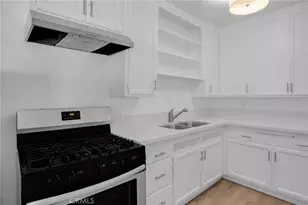 1646 N Harvard, Los Angeles, CA 90027 - Photo 5