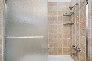 1725 Axenty, Redondo Beach, CA 90278 - Photo 19
