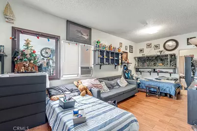139 E 41st Pl, Los Angeles, CA 90011 - Photo 21