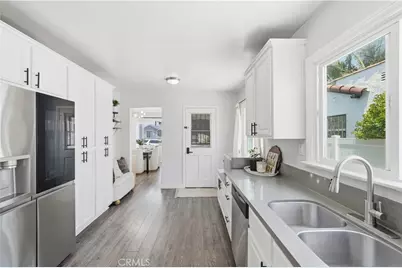 3418 W 75th Street, Los Angeles, CA 90043 - Photo 11