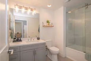 1920 S Pacific Coast Hwy, Redondo Beach, CA 90277 - Photo 13