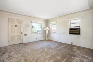 10120 Hunt Ave, South Gate, CA 90280 - Photo 3