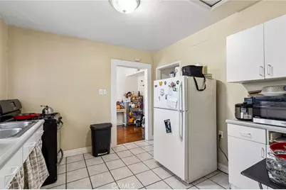 626 S Inglewood, Inglewood, CA 90301 - Photo 15