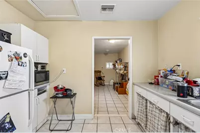 626 S Inglewood, Inglewood, CA 90301 - Photo 17