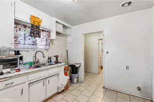 626 S Inglewood, Inglewood, CA 90301 - Photo 13