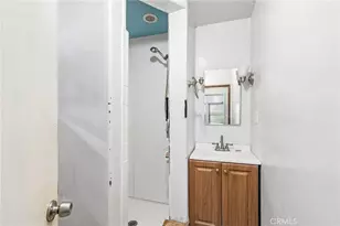 626 S Inglewood, Inglewood, CA 90301 - Photo 29