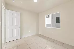 2019 E 105th St, Los Angeles, CA 90002 - Photo 23