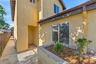 2019 E 105th St, Los Angeles, CA 90002 - Photo 27