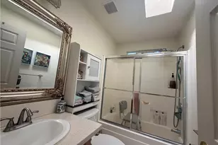 2601 E Victoria St, Carson, CA 90220 - Photo 31