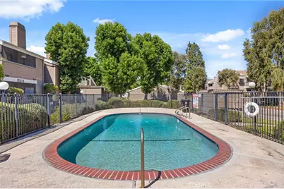 12567 Bradley #6, Sylmar, CA 91342 - Photo 19