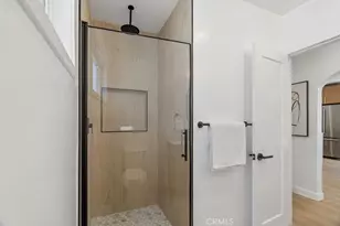915 N Valley, Burbank, CA 91505 - Photo 19