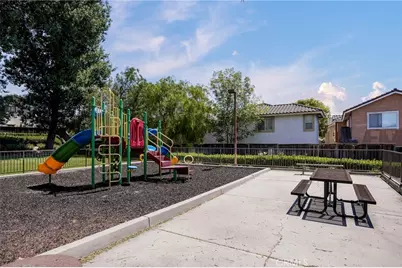 1061 Harbor Heights Dr. #G, Harbor City, CA 90710 - Photo 19
