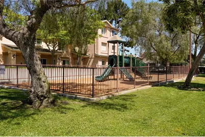 1061 Harbor Heights, Harbor City, CA 90710 - Photo 21